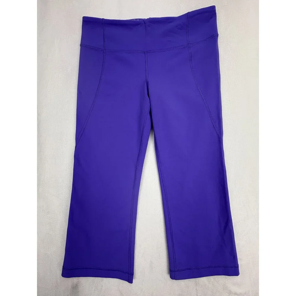 Lululemon Purple Cropped Capri Leggings Sz‎ 8